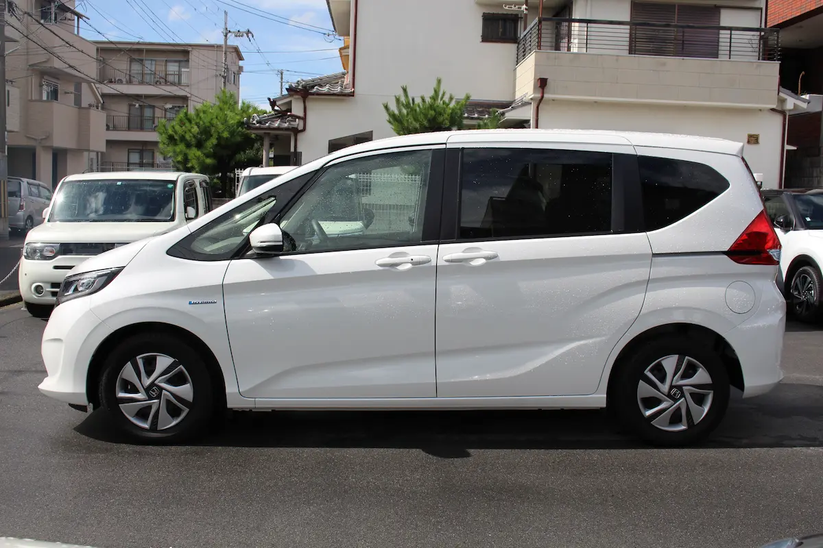 スライドドアを装備したSUVが少ない理由