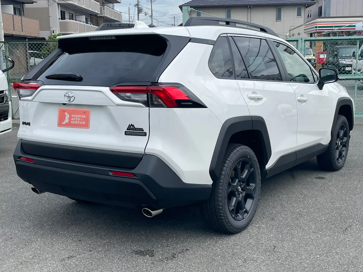 トヨタ:RAV4