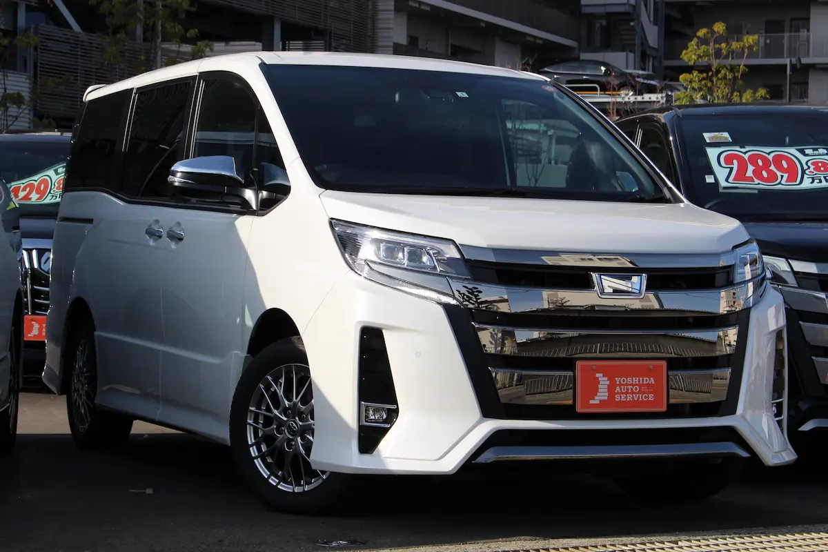 トヨタ ノア