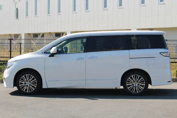 エルグランド 車体横