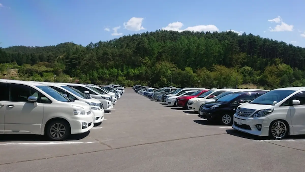 どうしてファミリーカーに登録済未使用車がおすすめ?