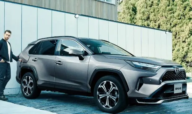 RAV4