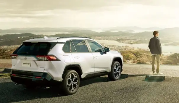 RAV4